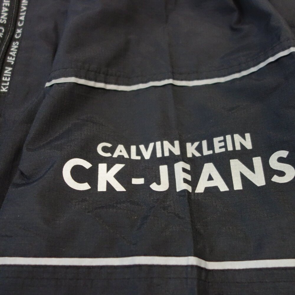 CALVIN KLEIN JEANS L Wind/Water Resistant Men Black Unlined Hood Pullover Jacket